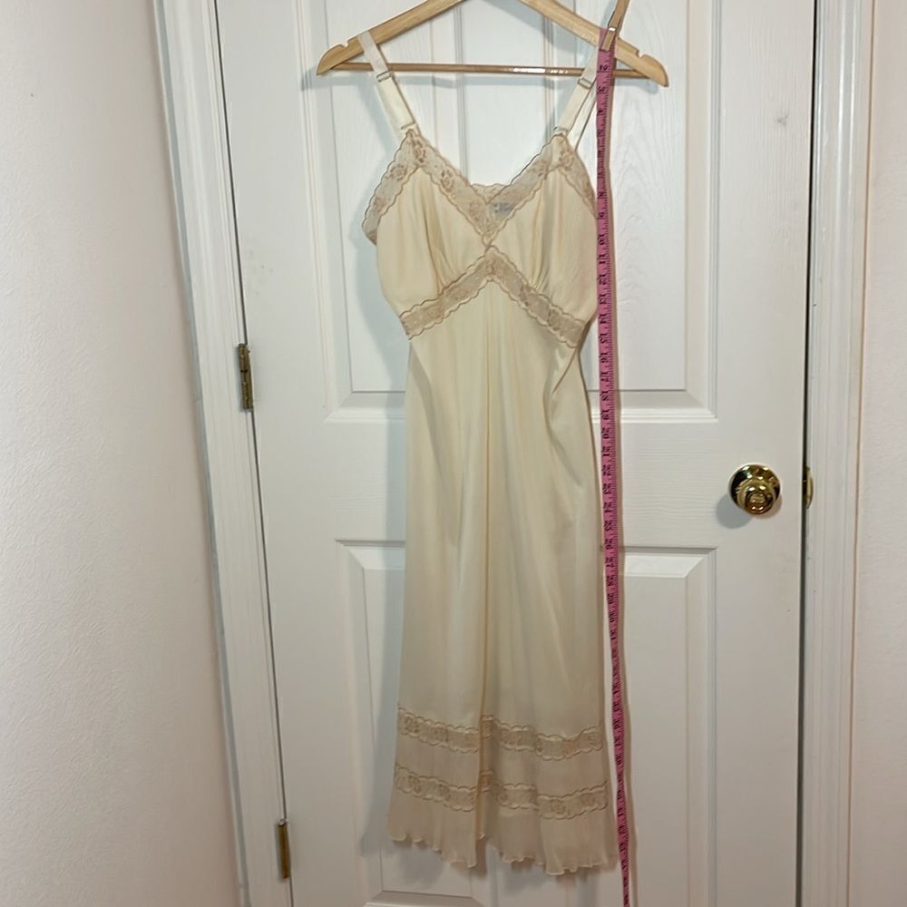 Vintage Nylon Nightgown, aesthetic, Beige, cream, Dress, Slip, Small - Picture 10 of 13